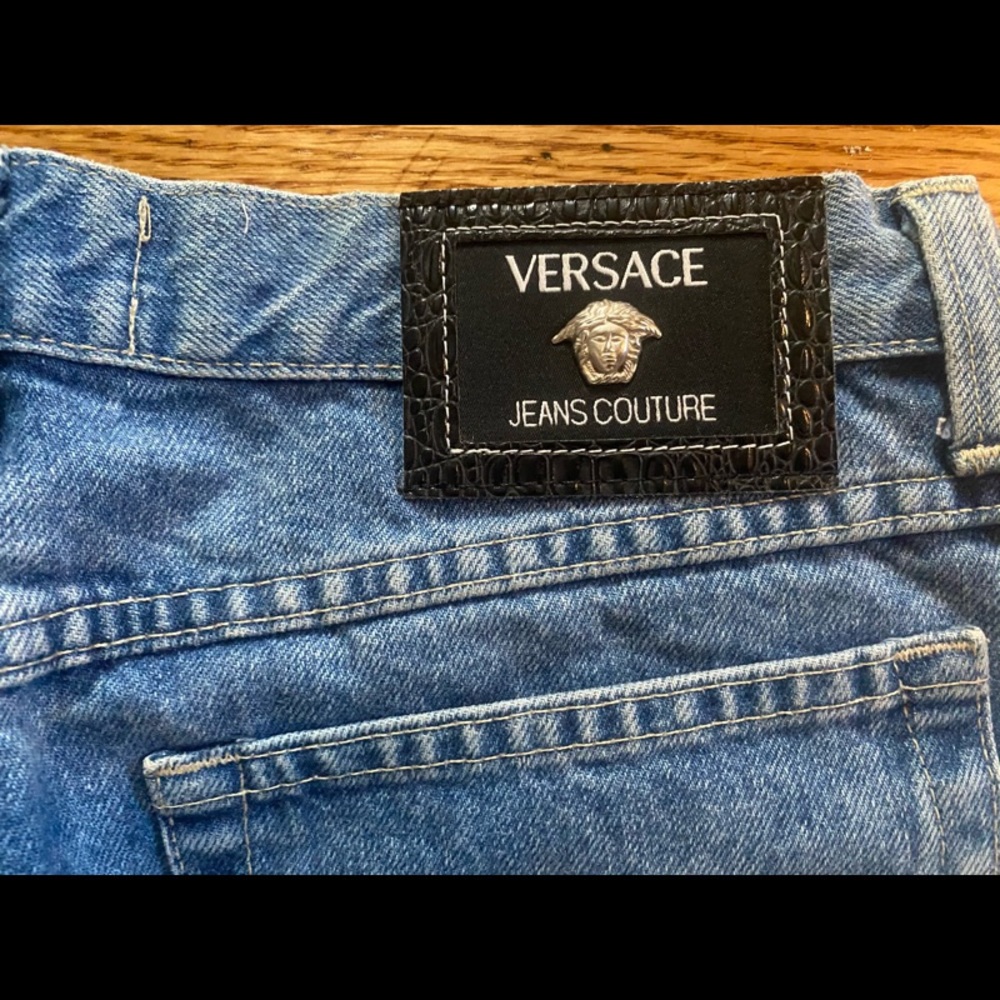 Versace Jeans | Authentic - Picture 2 of 13